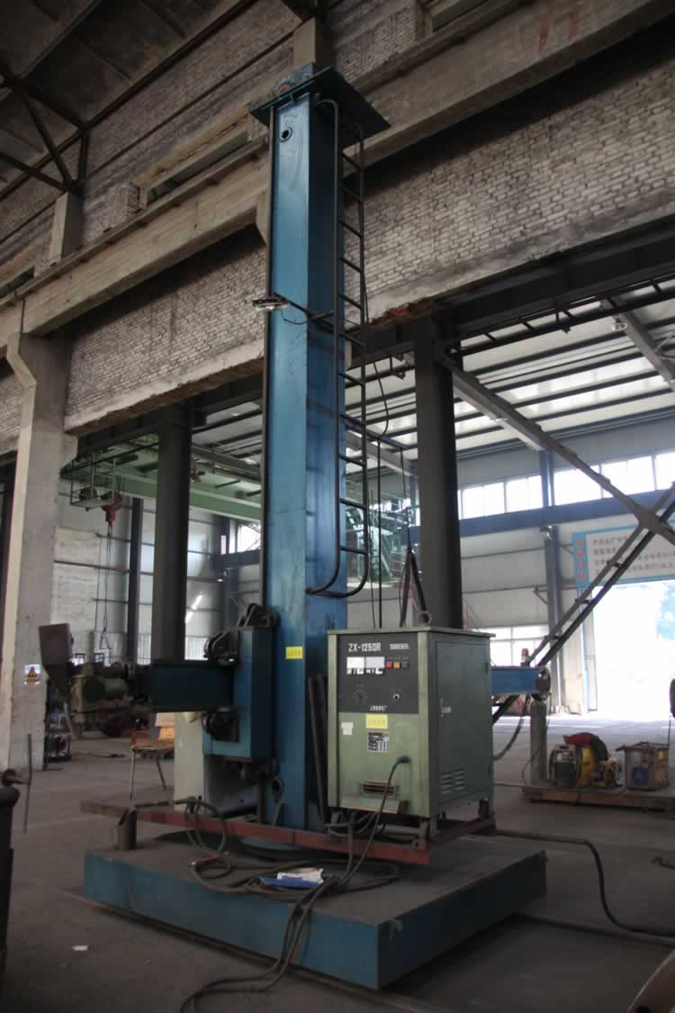 1573438124107915.jpg 037_H4500×4500埋弧自動(dòng)焊機(jī).jpg